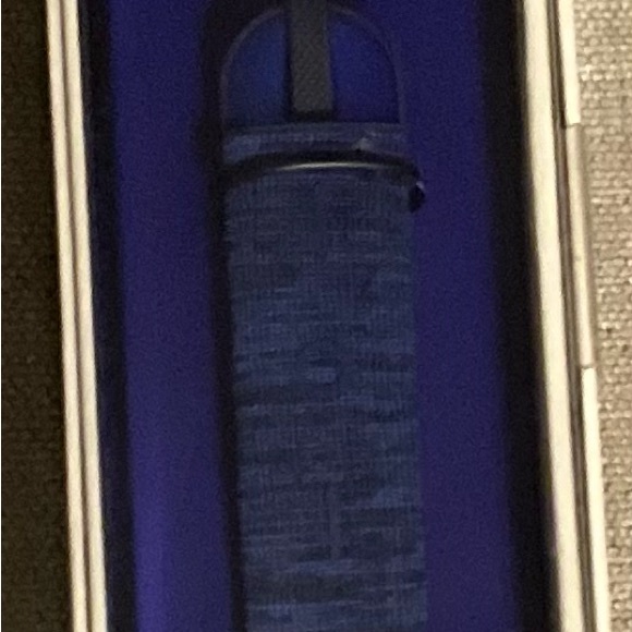 Shadow Fusion Wireless Earbud Headphones - Blue - Picture 3 of 3